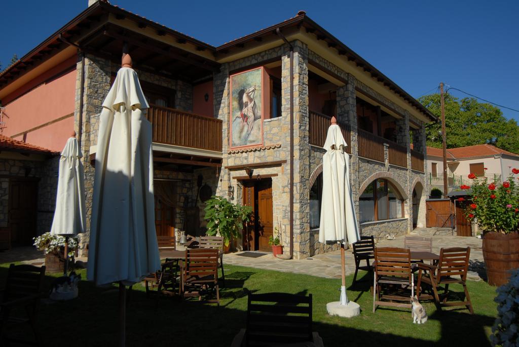 Guesthouse To Spiti Τou Gakou Nesztório Kültér fotó